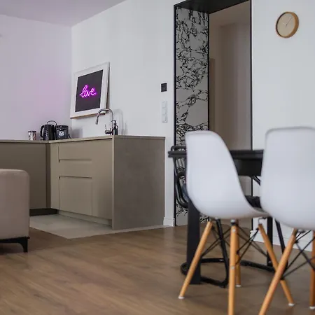 Glow - Wrzeszcz Loft, Space & Comfy * Gdansk