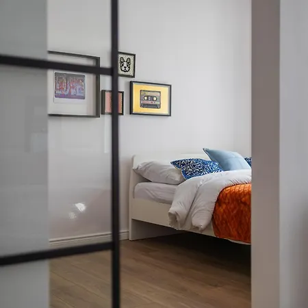 Apartment Glow - Wrzeszcz Loft, Space & Comfy