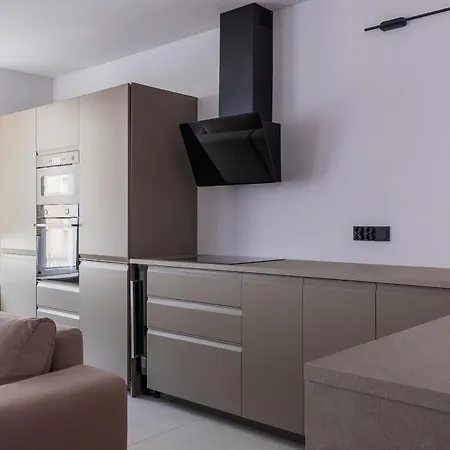 Glow - Wrzeszcz Loft, Space & Comfy