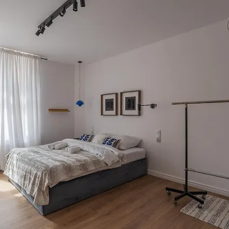 Apartment Glow - Wrzeszcz Loft, Space & Comfy