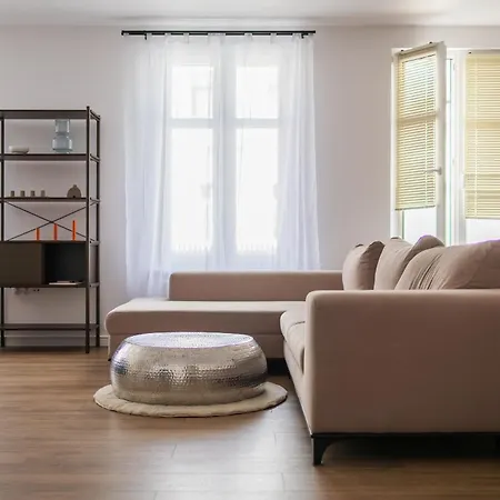 Glow - Wrzeszcz Loft, Space & Comfy Gdansk