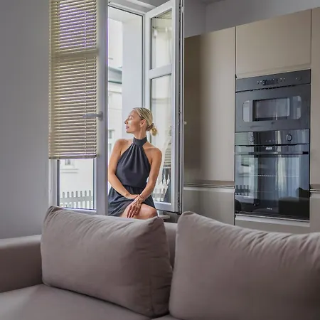 Glow - Wrzeszcz Loft, Space & Comfy Apartment
