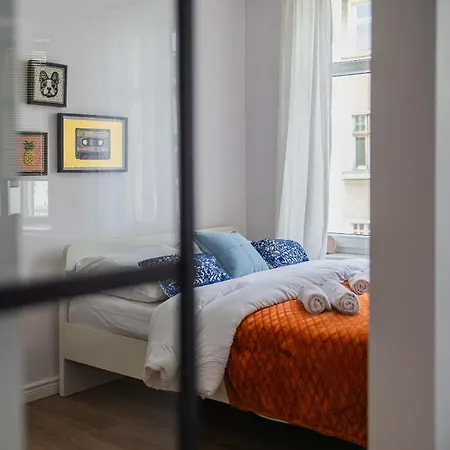 Glow - Wrzeszcz Loft, Space & Comfy