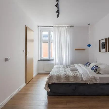 Glow - Wrzeszcz Loft, Space & Comfy