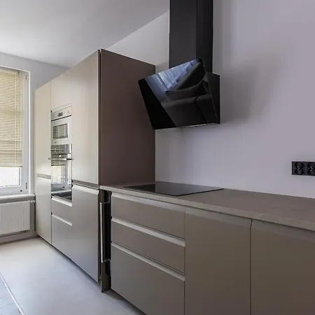 Glow - Wrzeszcz Loft, Space & Comfy