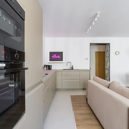 Glow - Wrzeszcz Loft, Space & Comfy Gdansk