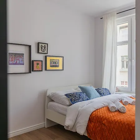 Apartment Glow - Wrzeszcz Loft, Space & Comfy